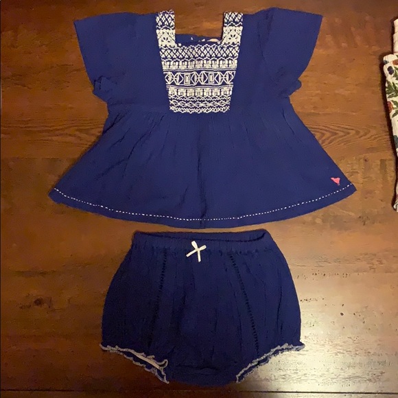 Pink Chicken Other - Pink Chicken Royal Blue Set